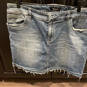 Jean skirt White House Black Market